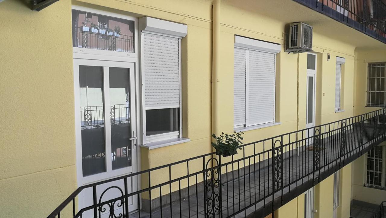 Greyblack Styles Apartment 布达佩斯 外观 照片